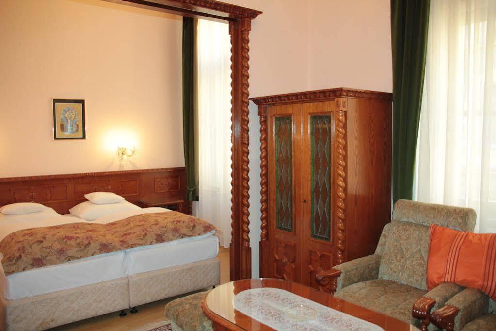 Tisza Hotel Szeged Exterior photo