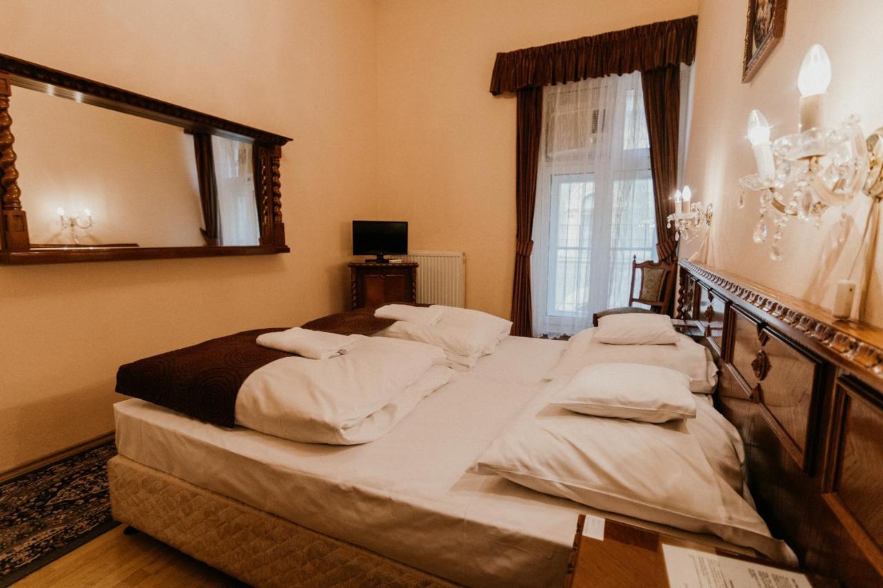 Tisza Hotel Szeged Exterior photo